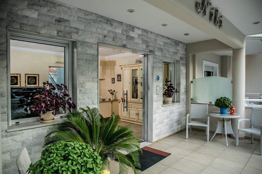 Niki Apartments Hriszí Amudiá Kültér fotó