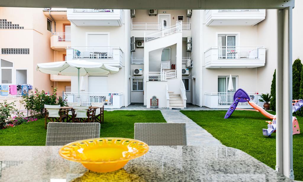 Niki Apartments Hriszí Amudiá Kültér fotó
