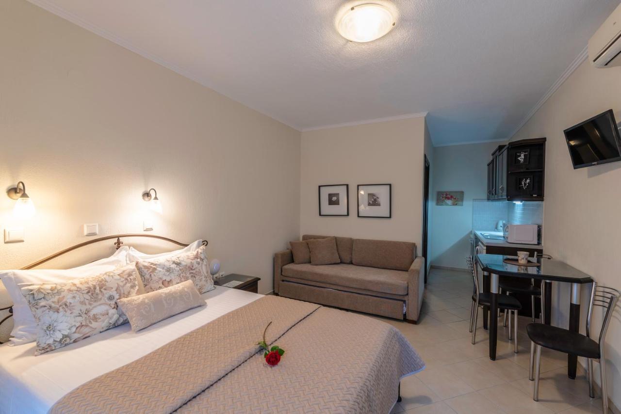 Niki Apartments Hriszí Amudiá Kültér fotó